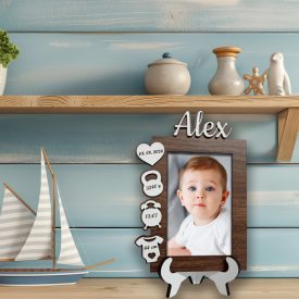   Personalizovaný drevený fotorámik s údajmi o narodení dieťaťa