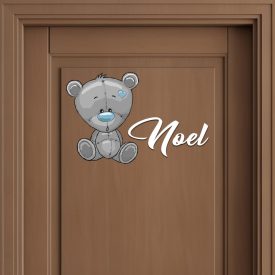 Drevená menovka na dvere s medvedíkom