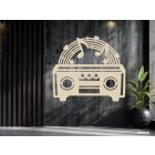 Drevená dekorácia na stenu (DJ pult s hudobnými motívmi)