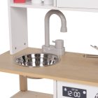 DREVENÁ KUCHYNKA S PRÍSLUŠENSTVOM