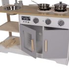 DREVENÁ KUCHYNKA S PRÍSLUŠENSTVOM