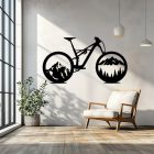 Drevený obraz bicykla s horským motívom – športová dekorácia na stenu