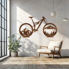 Drevený obraz bicykla s horským motívom – športová dekorácia na stenu
