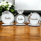 Drevená menovka na stôl – svadobná dekorácia s menom