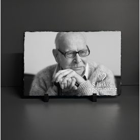   Pamätná tabuľa s fotografiou a citátom – UV tlačená bridlica